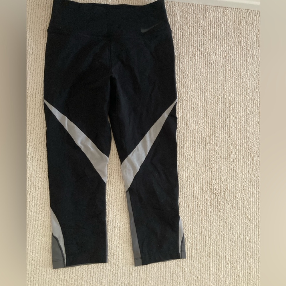 Nike, lot of two Leggings - Picture 2 of 2